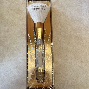 Victoria's Secret NIB RARE Dream Angels Heavenly Shimmer Powder Brush